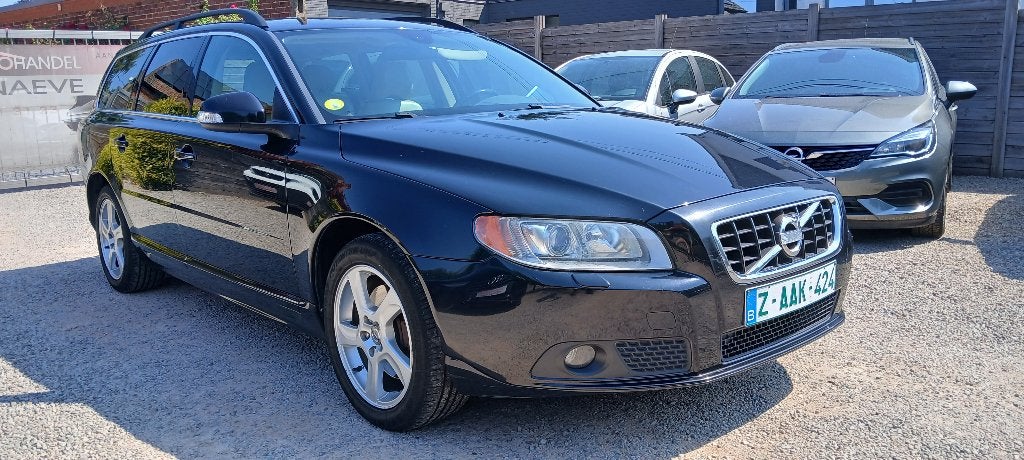VOLVO V70 2.0 D3 310000km 08/11/2010, Autos, Achat, Beige, Boîte manuelle, Particulier