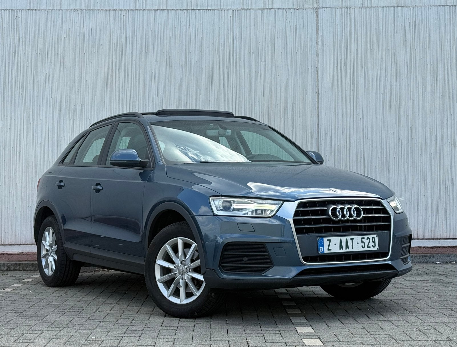 AUDI Q3 1.4 TFSI BOITE AUTO/CUIR /TOIT PANO/LED/148 000 KM, Achat, Entreprise, Noir, 5 portes