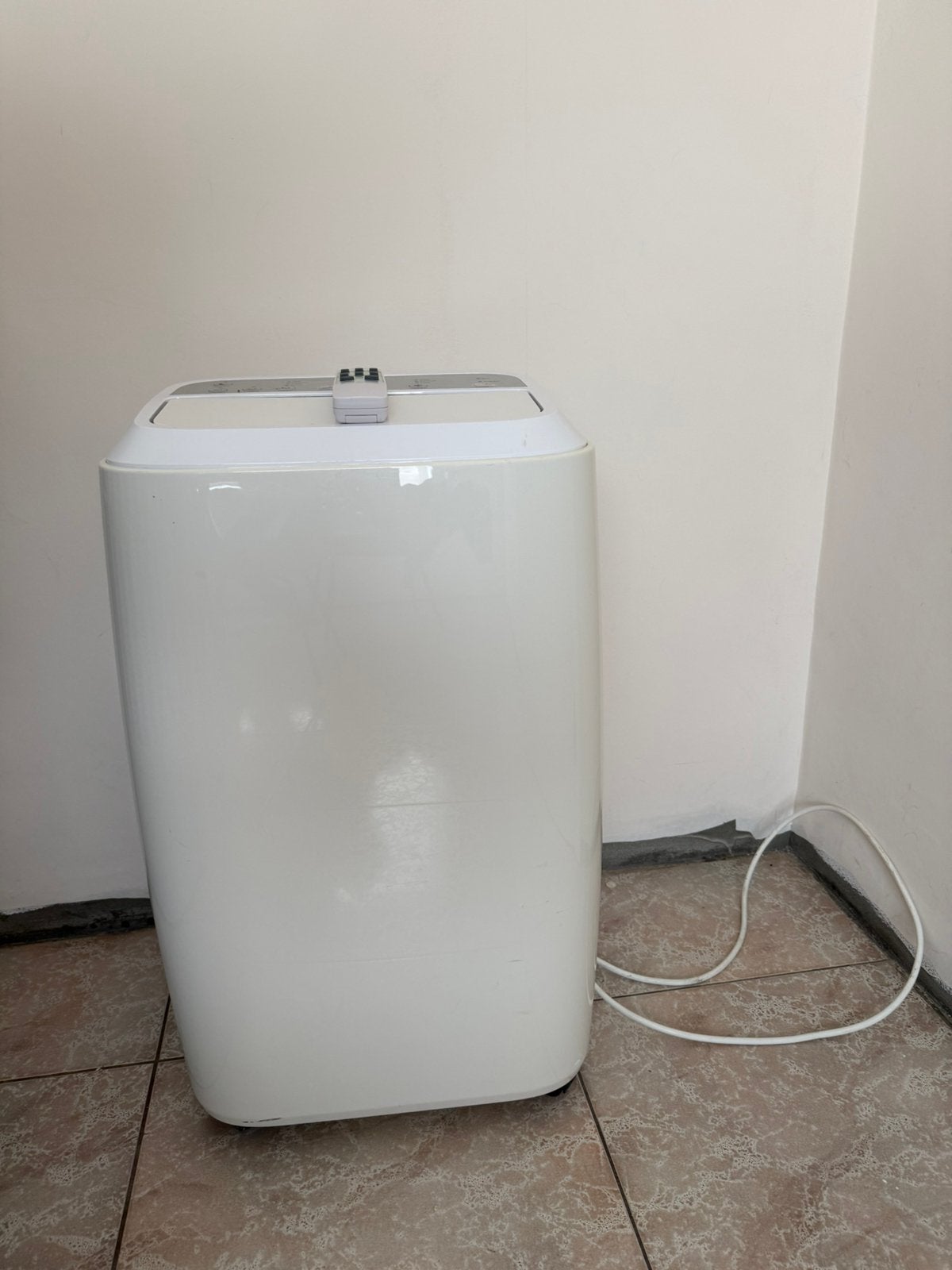 Mobiele airco 12000 BTU (3,5 kW), Elektronische apparatuur, Airco's, Ophalen, Ventileren, Zo goed als nieuw, Afstandsbediening