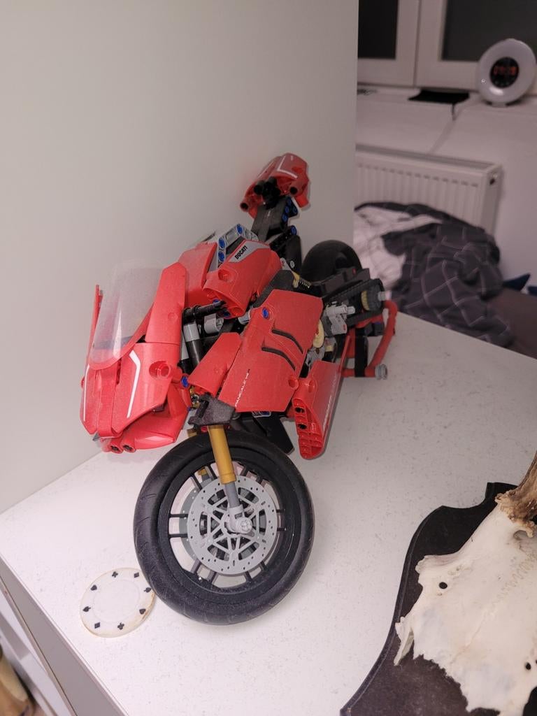 Lego ducati, Hobby en Vrije tijd, Modelauto's | 1:5 tot 1:12, Ophalen