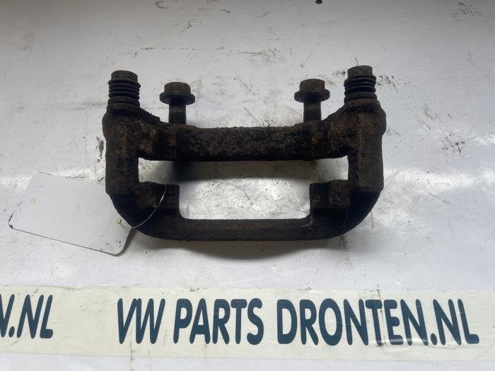 Etrier de frein (pince) avant gauche d'un Volkswagen Transpo, Volkswagen, -, 3 mois de garantie, Utilisé