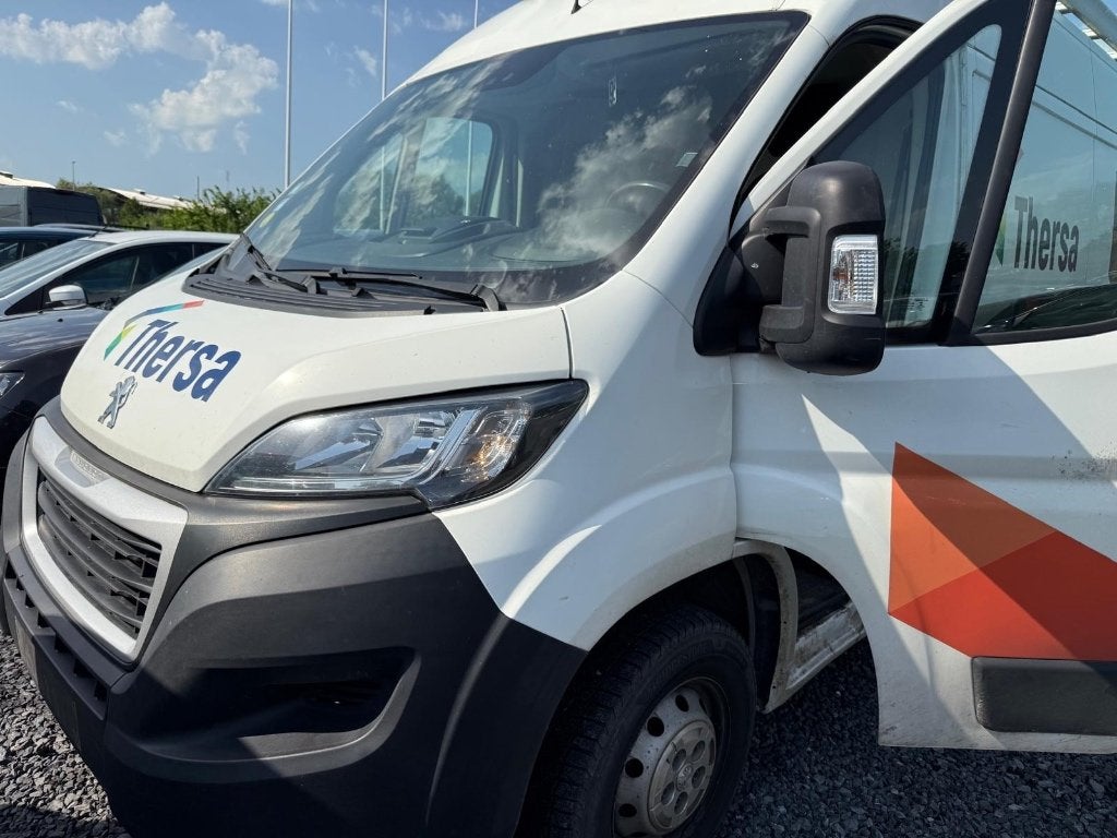 PEUGEOT BOXER L2H2 2020 120CV, Autos, Peugeot, Achat, Boîte manuelle, Noir, 2 portes