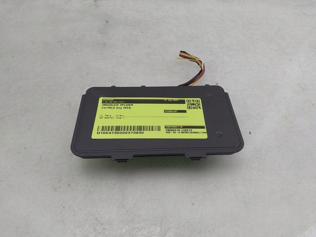 CHARGEUR DE TELEPHONE A INDUCTION (|5NA980611A|), Autos : Pièces & Accessoires, Volkswagen AG, Utilisé, Kundenbetreuung@volkswagen.de