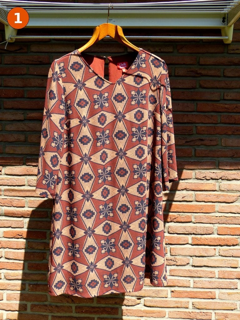 Beaux vêtements dames (M à 46) / Robes, hauts, jupes, jeans, Vêtements | Femmes, Enlèvement ou Envoi, Comme neuf, Taille 42/44 (L)
