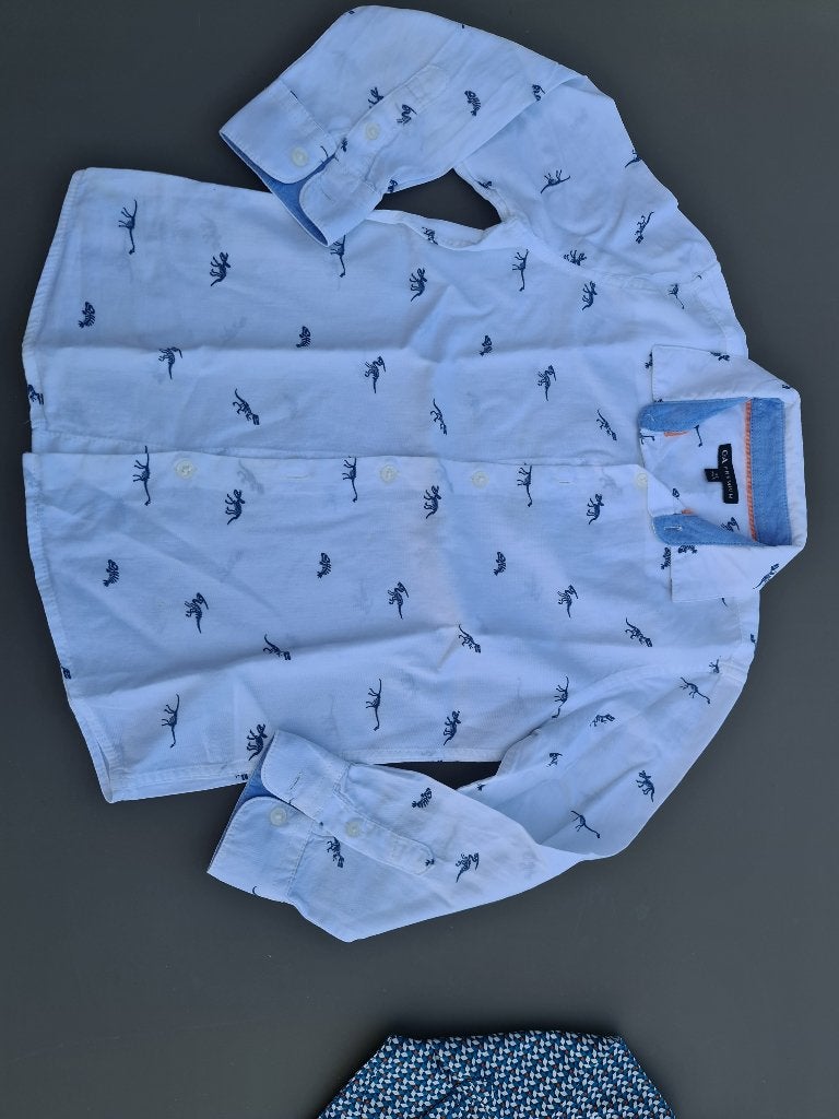 wit hemd met figuur, CA Premium, 122, Enfants & Bébés, Vêtements enfant | Taille 122, Enlèvement, Comme neuf