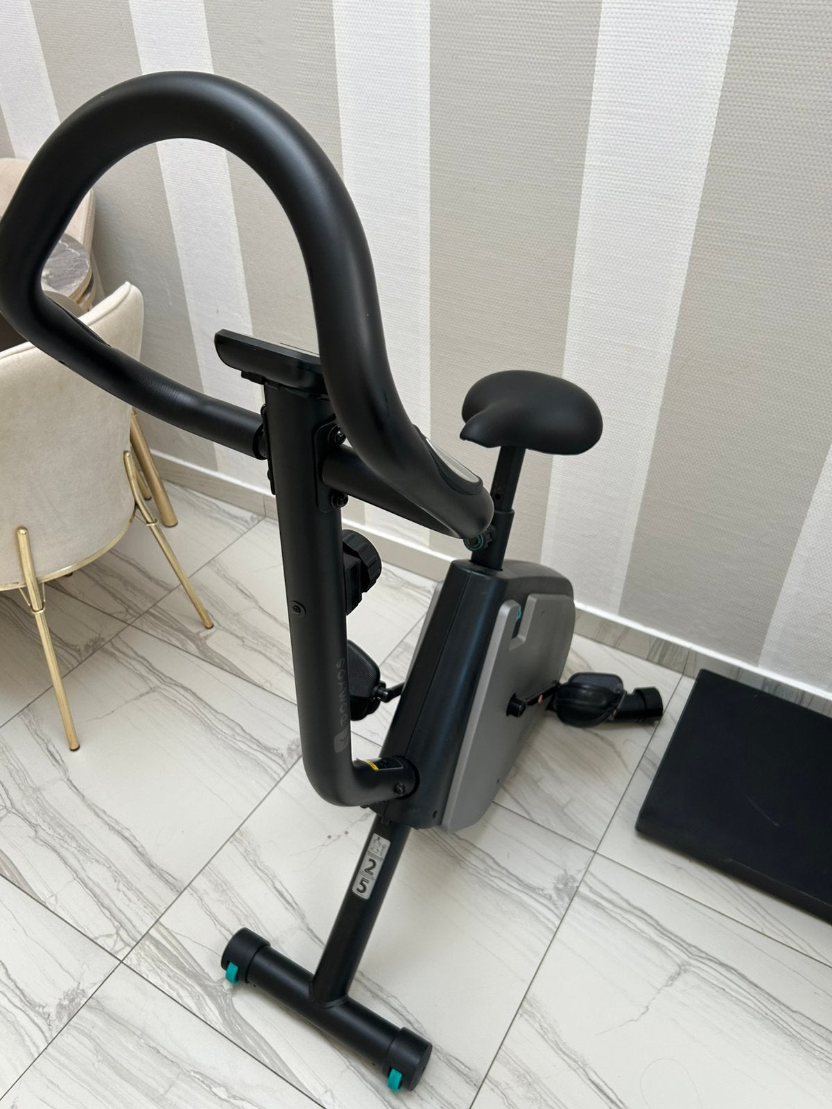 Vélo d’appartement Domyos Essential, Sport en Fitness, Fitnessapparatuur, Nieuw, Hometrainer, Ophalen