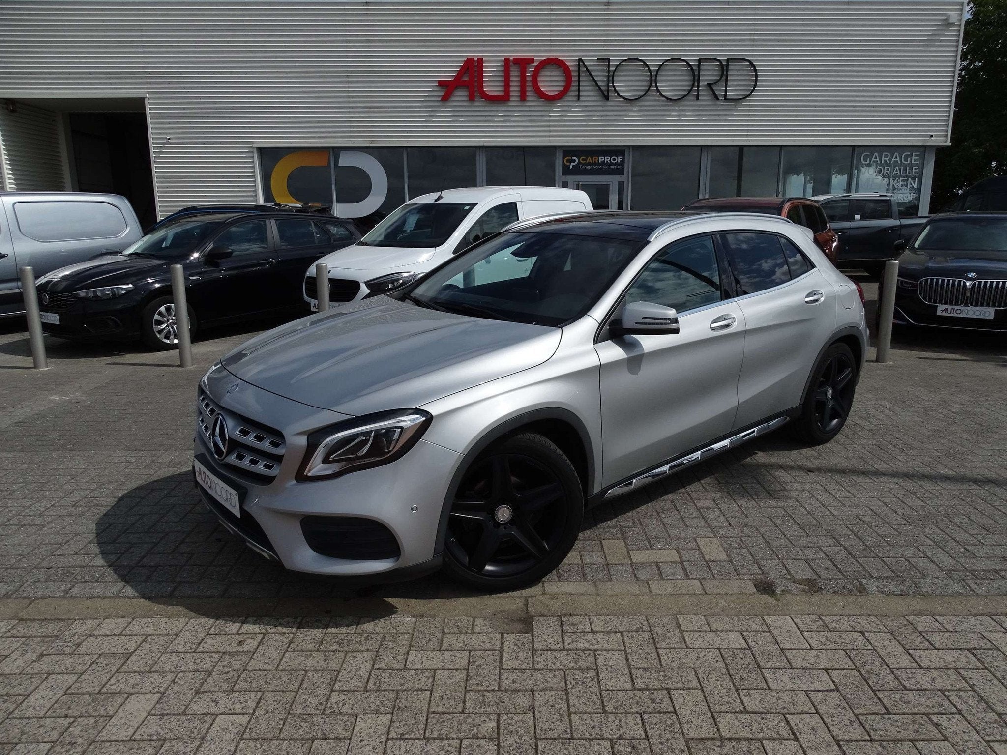 Mercedes-Benz GLA 200 GLA 200 d 7G-DCT SPORT Line - ENKEL VO, Auto's, 4 cilinders, https://public.car-pass.be/vhr/a08c25dc-20e1-4541-b24d-344454f2f7ca