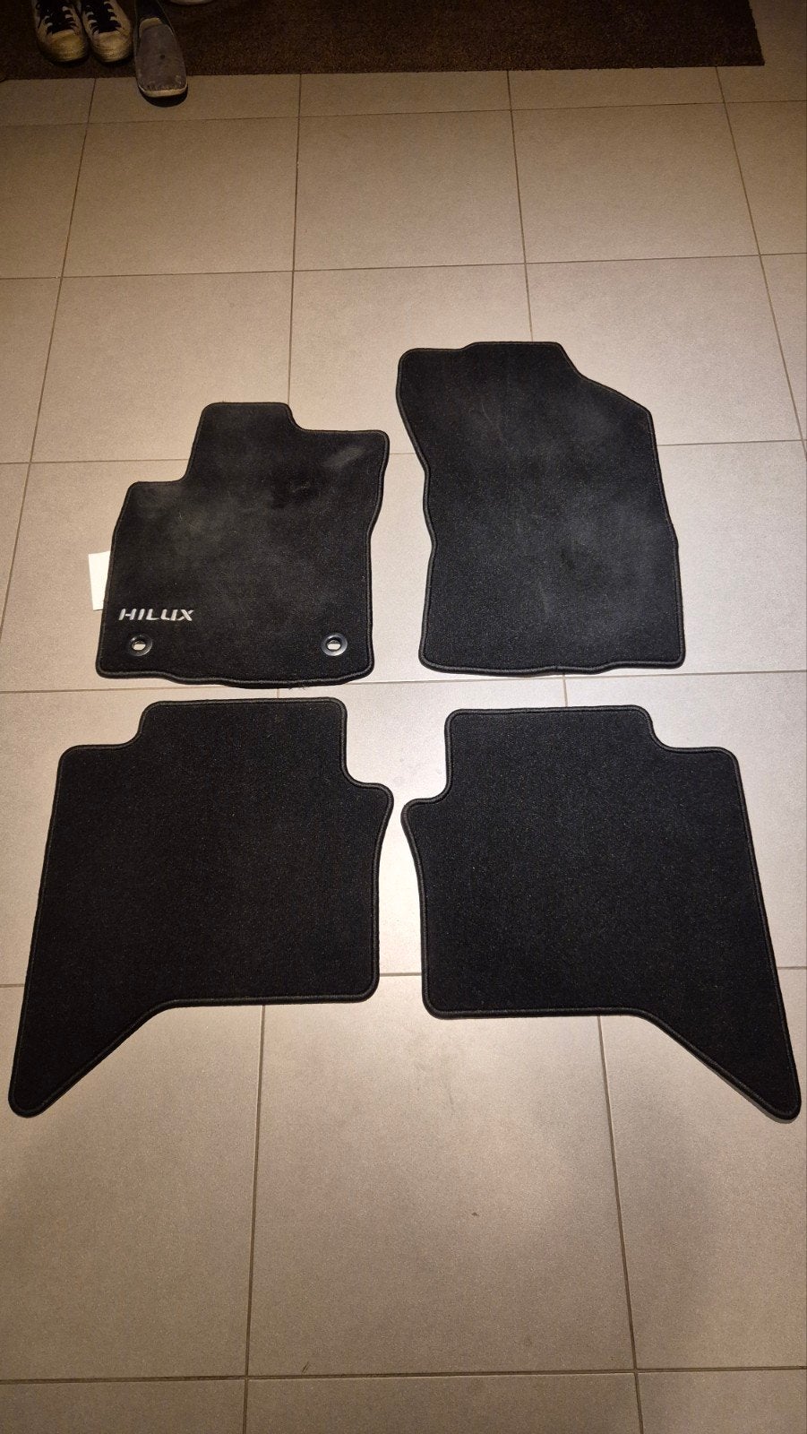 set voetmatten Toyota Hilux, Ophalen of Verzenden