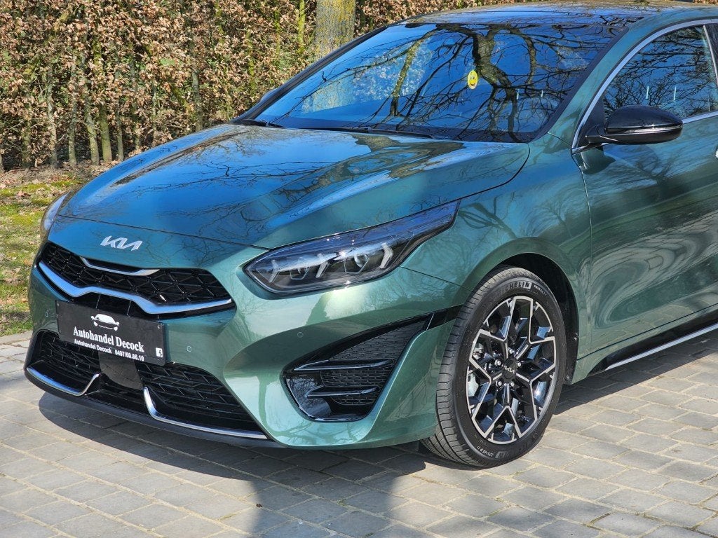 Kia Proceed 1.5tgdi GT LINE |OPTION COMPLÈTES, Autos, Cuir, Achat, Euro 6, Entreprise