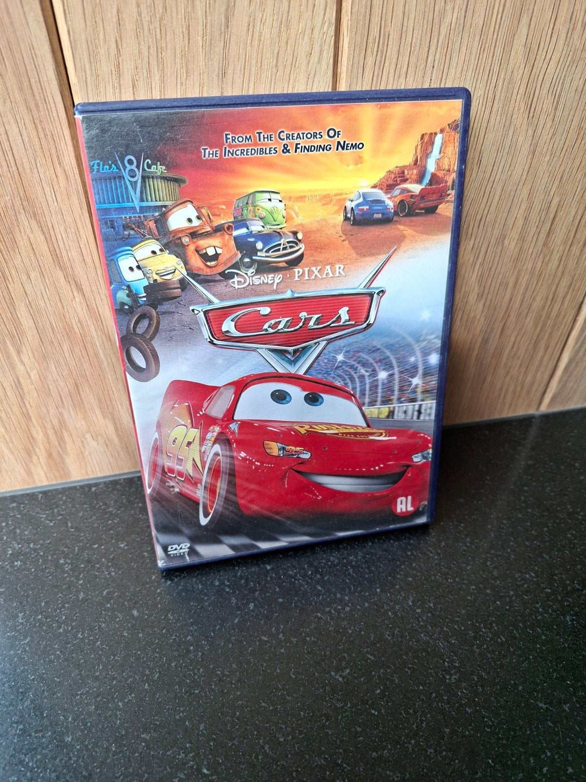 voitures Walt Disney DVD, Enlèvement ou Envoi, Comme neuf