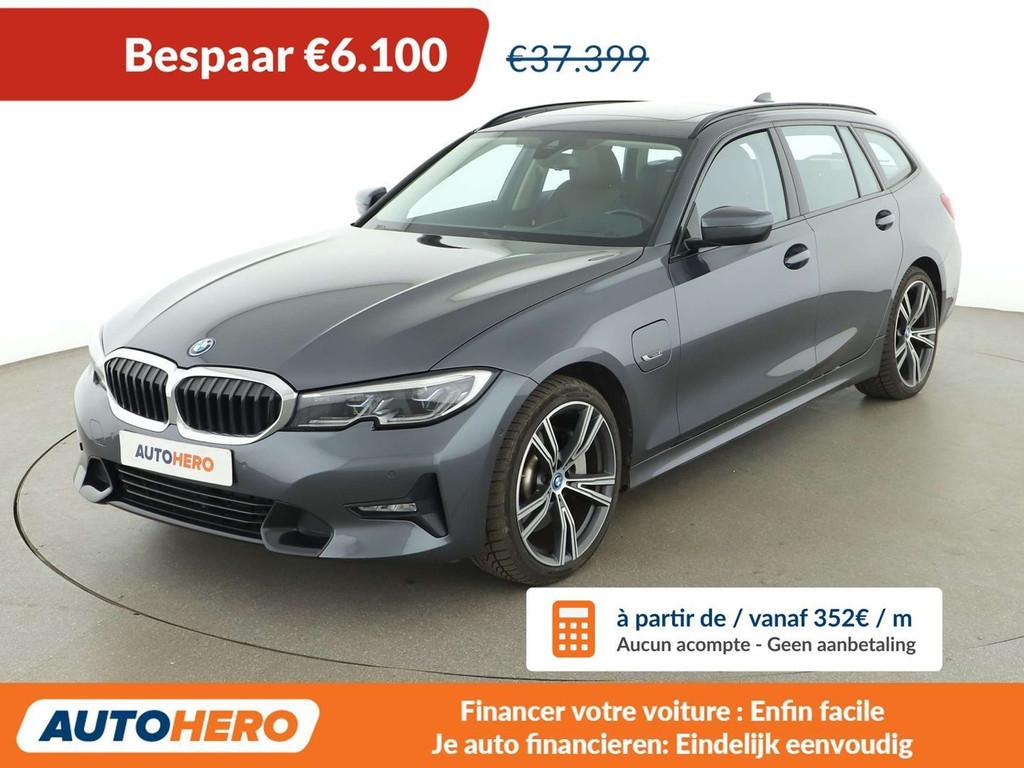 BMW 3 Serie 330 330e Sport Line (bj 2022, automaat), Auto's, Automaat, Achterwielaandrijving, 1905 kg, Leder