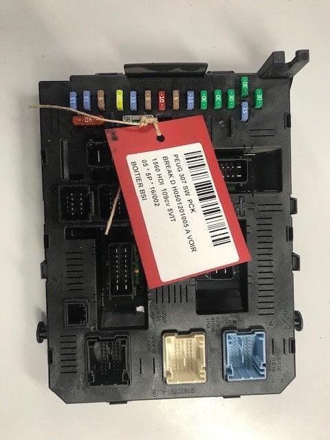 COMPUTER BODY CONTROL Peugeot 307 SW (3H) (9660105980), Kontakt-peugeot@peugeot.com, Gebruikt, Peugeot Deutschland GmbH, Bahnhofsplatz
65423  Rüsselsheim, DE