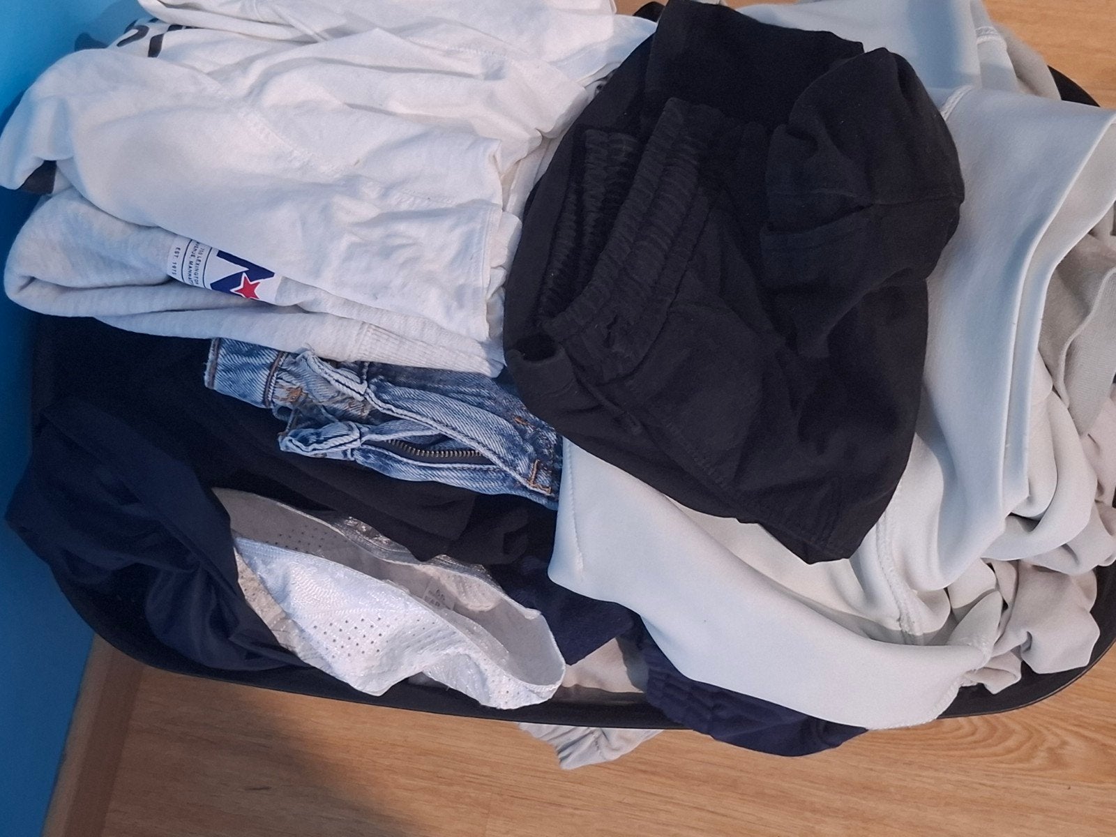🔥 ÉNORME LOT DE 100 VÊTEMENTS POUR 50 € ! Zara, H&M, Bershk, Enfants & Bébés, Garçon, Autres types, Comme neuf, Enlèvement