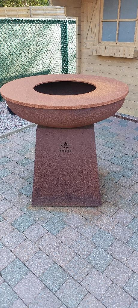 Zeer mooie Planscha van het merk White Fire, Tuin en Terras, Ophalen, Zo goed als nieuw, WHITE  FIRE, Met accessoires