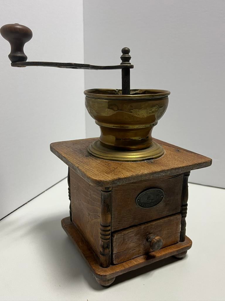 houten koffiemolen koperen opvangbak Peugeot Frères stijl, Ophalen of Verzenden