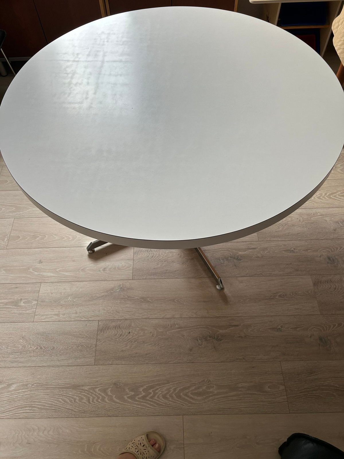 Ronde tafel, Ophalen, Gebruikt