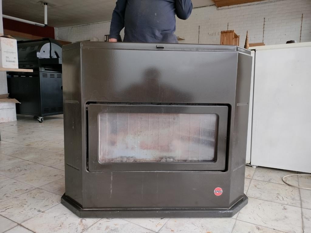 Cuisinière à gaz naturel Efel, Enlèvement, Autoportant, Gaz, Utilisé