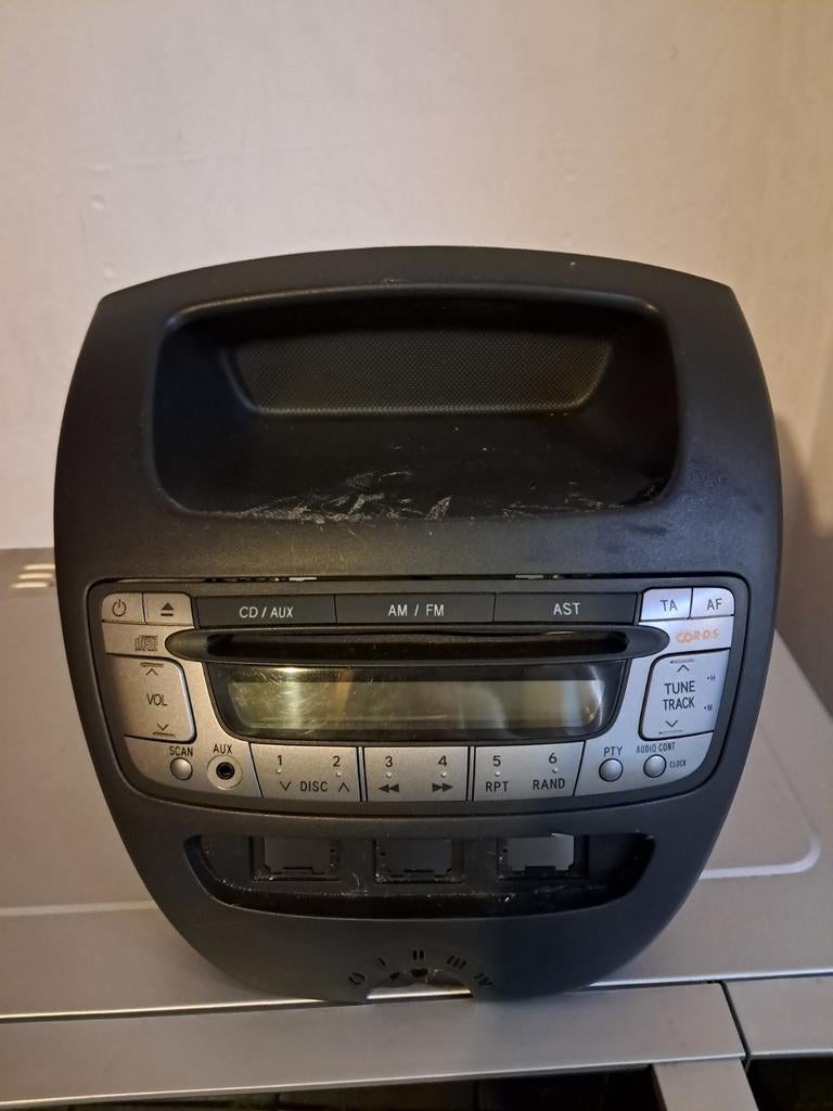 Auto radio Toyota c1 of Peugeot 107, Enlèvement