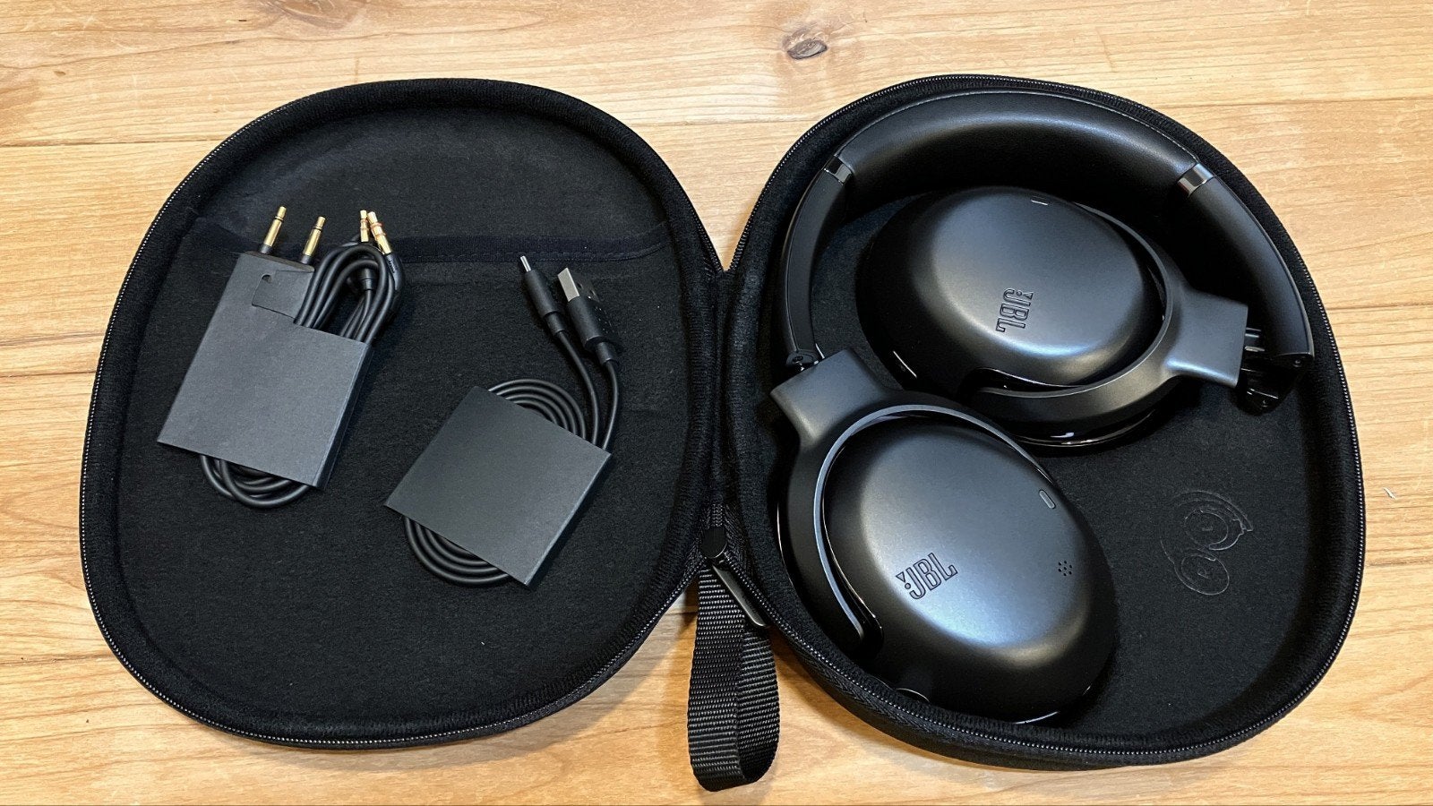 JBL one tour m2, TV, Hi-fi & Vidéo, Casques audio, Enlèvement, JBL