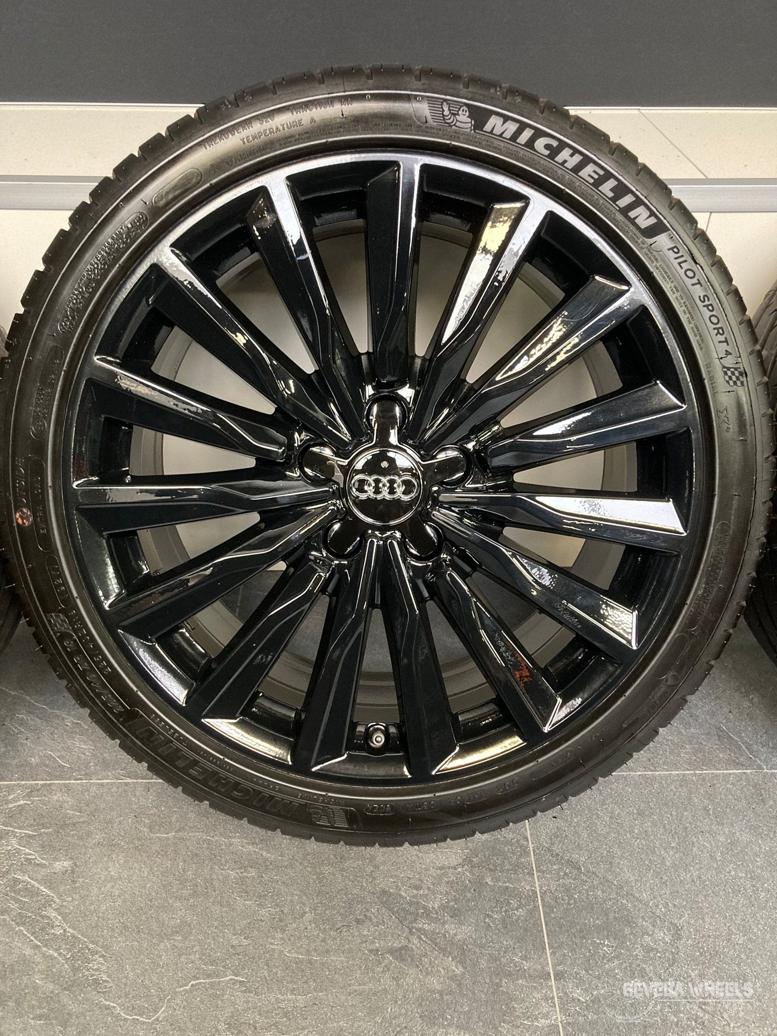 18” originele Audi A3 8P 8V 8Y velgen + banden 5x112 8V06010, Auto-onderdelen, Banden en Velgen, 18 inch, Gebruikt, -, -