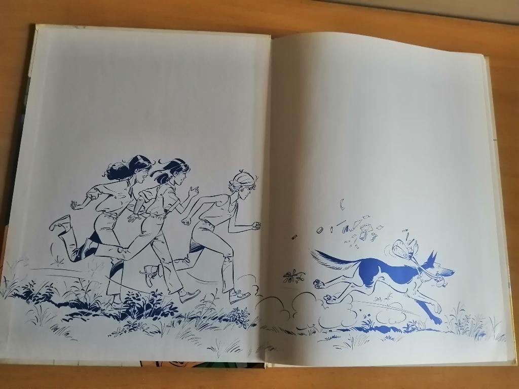 BD Julie Claire Cécile tome 9 : La poudre cachée E.O.1992, Livres, Une BD, Enlèvement ou Envoi