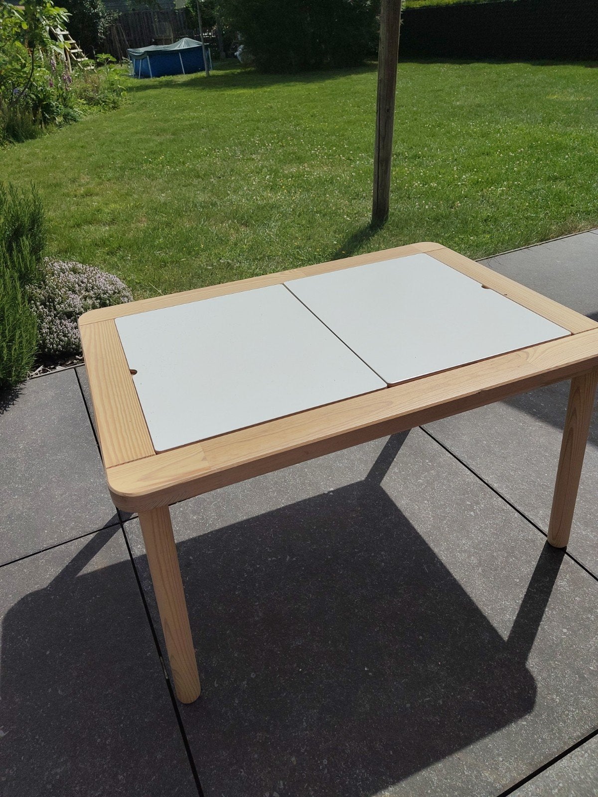 Ikea flisat tafel, Kinderen en Baby's, Speelgoed | Speeltafels, Ophalen