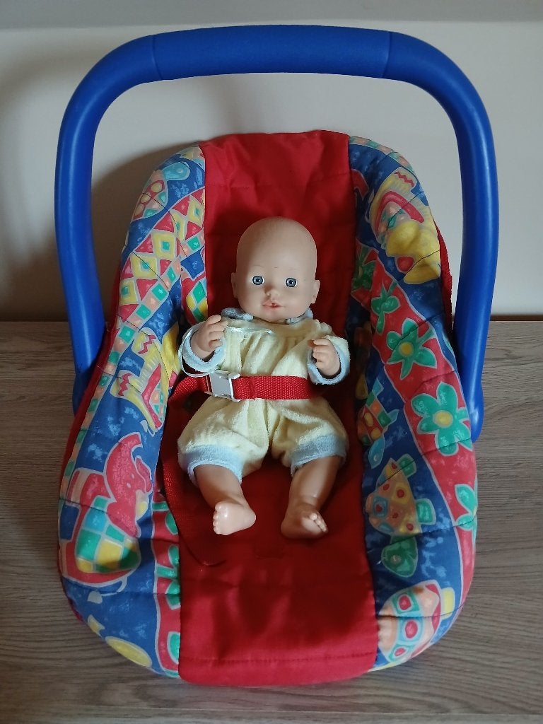 Popje in Maxi-Cosi zitje, Kinderen en Baby's, Ophalen, Zo goed als nieuw, Babypop