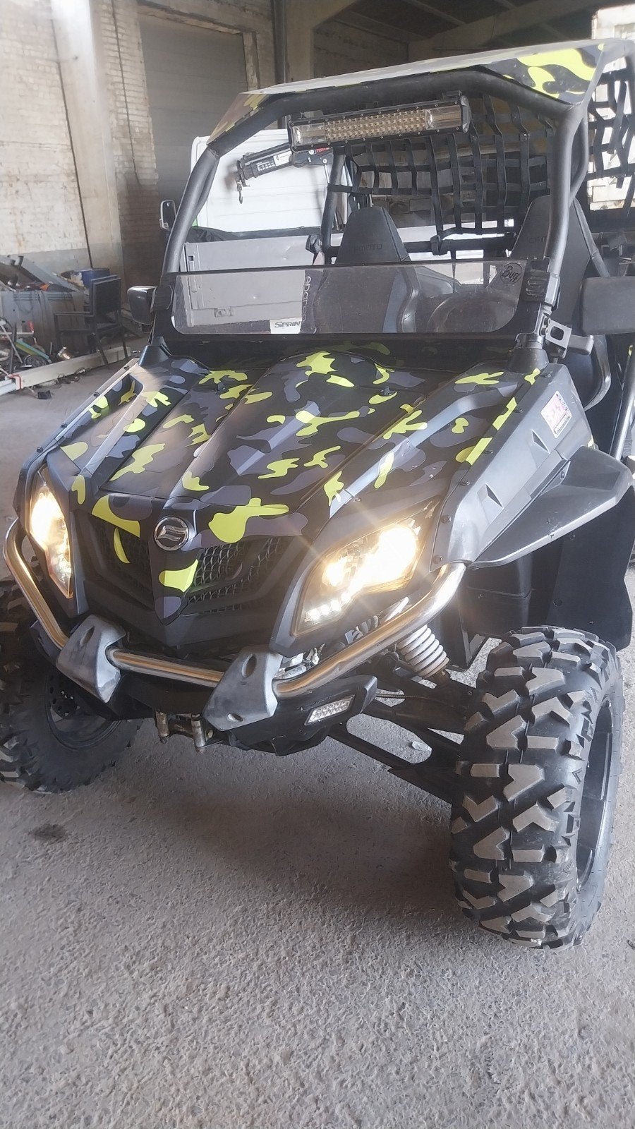 tofe z force bugy 800 cc met outo rybewys, Motoren