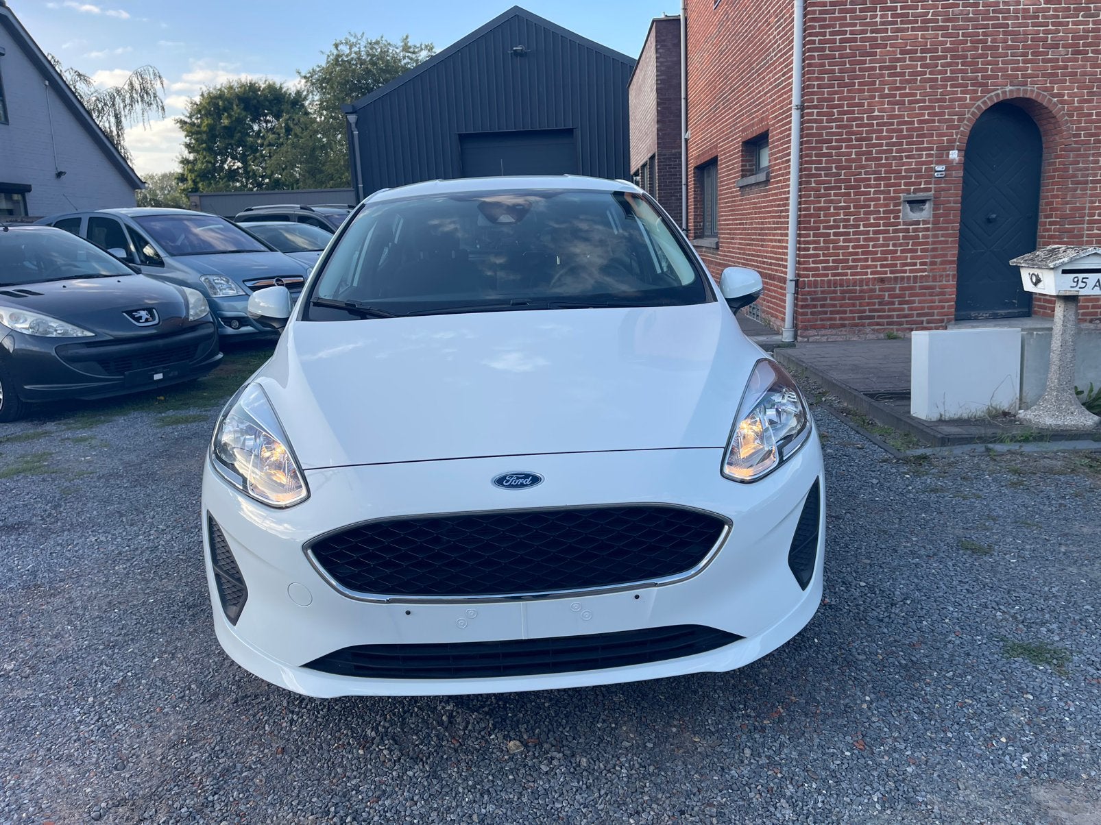 Ford Fiesta 1.1iEssence,Airco,Cruise control,39.000km.1er pr, Autos, Achat, https://public.car-pass.be/vhr/c368cc7c-0307-474a-82a5-7eec3ae38abf
