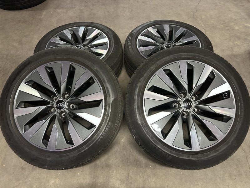 18 inch originele velgen + ☀️ of 🌦️ banden Audi A6 C8, 18 inch, Gebruikt, -, -