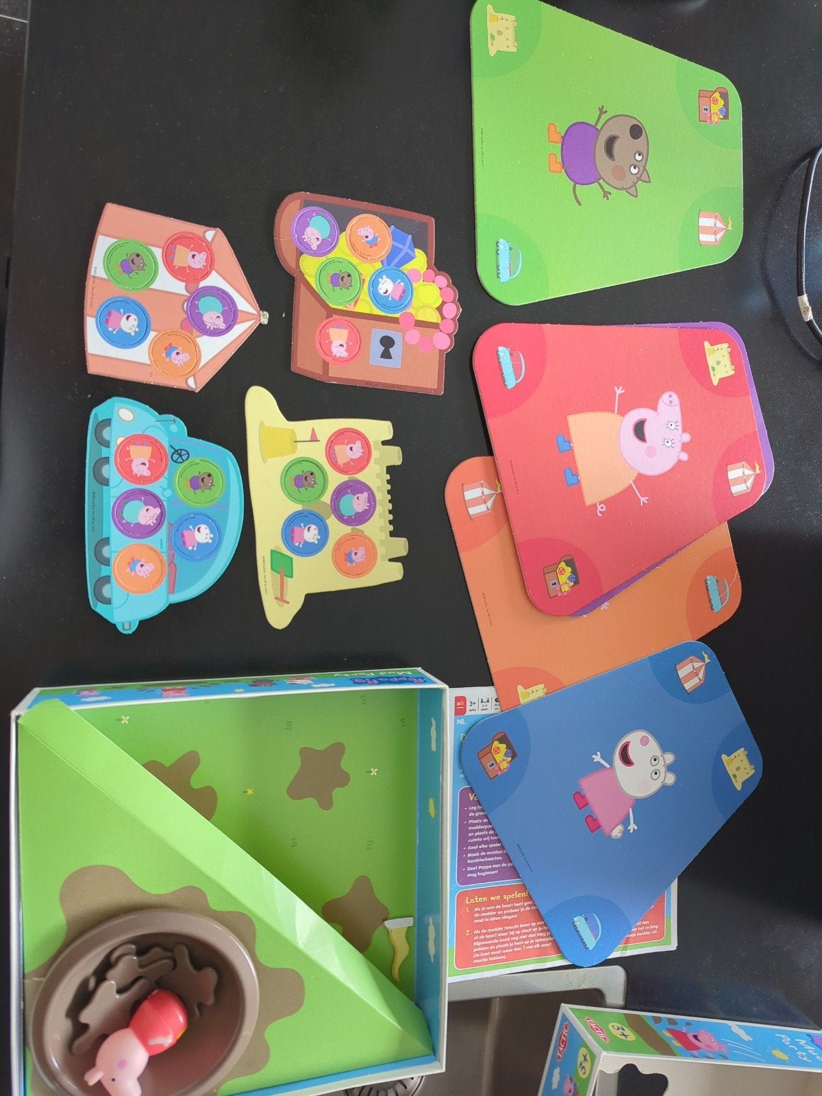 Peppa pig mud party gezelschapsspel, Drie of vier spelers, Ophalen, Gebruikt
