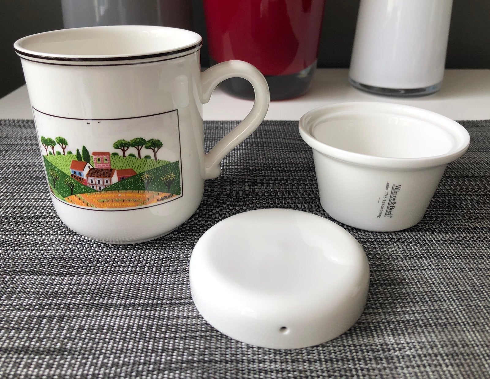 Mug Villeroy & Boch Naif avec passoire à thé et couvercle, Maison & Meubles, Cuisine | Vaisselle, Mug, Porcelaine, Villeroy & Boch