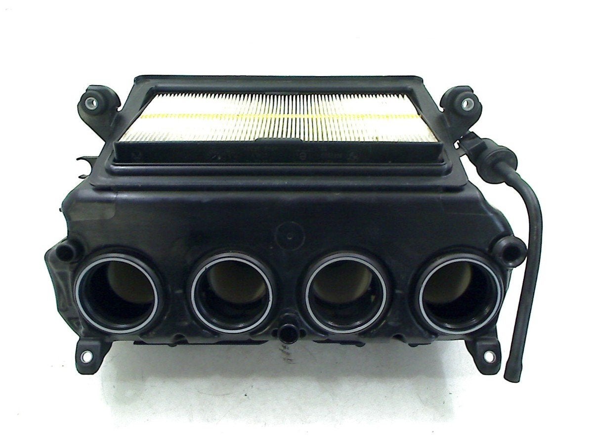 LUCHTFILTERHUIS M 1000 R 2024 (S1000R KM3) (13718567788), Motoren, Bayerische Motoren Werke AG, Gebruikt, Kundenbetreuung@bmw.de