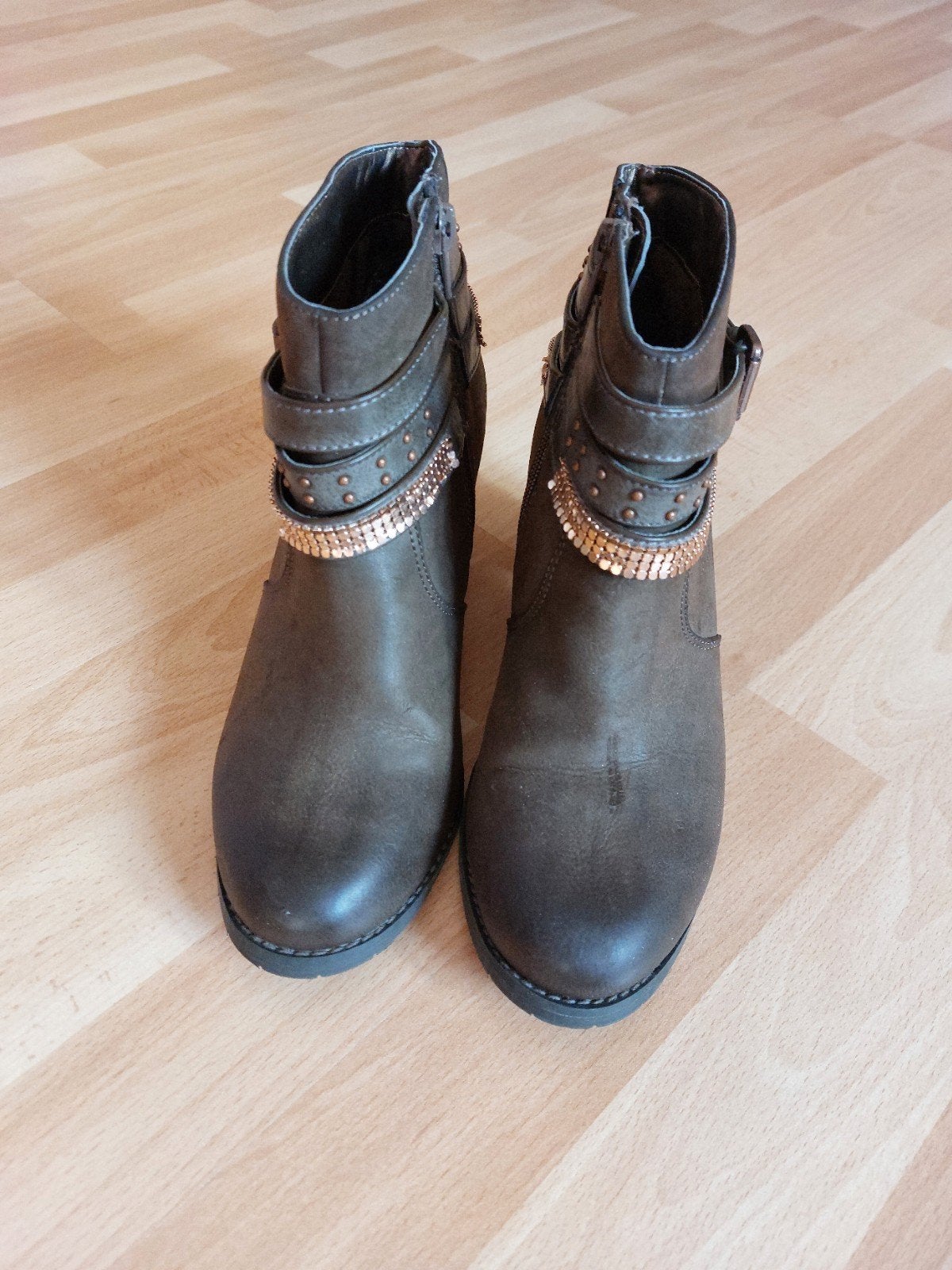Laarsjes mt 37/38, Kleding | Dames, Ophalen