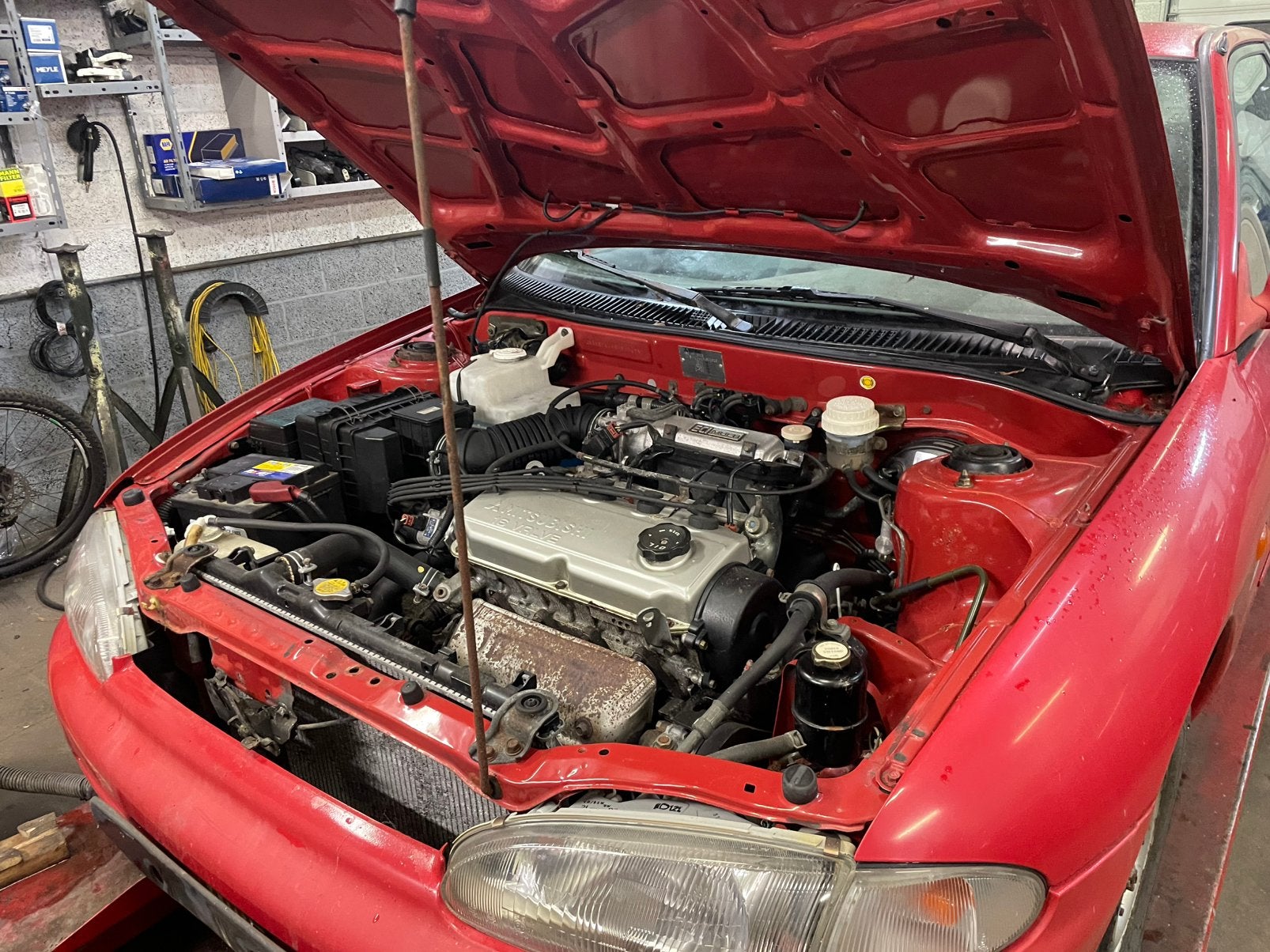 Mitsubishi Colt 1.6 GLXI, Autos, Rouge, Achat, Entreprise, Boîte manuelle