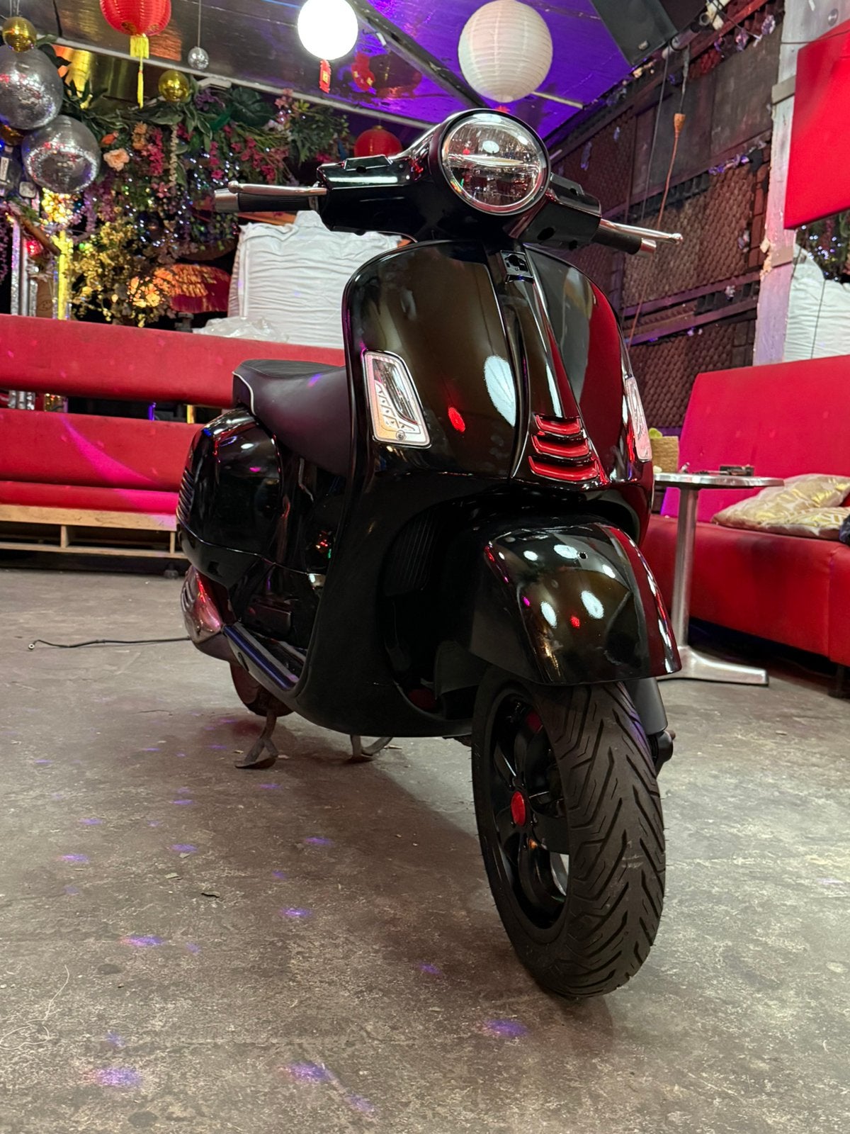 Vespa gts 300cc 2021 met 38xxkm gelopen, Neuf, Autres modèles, 300 cm³, Classe B (45 km/h)