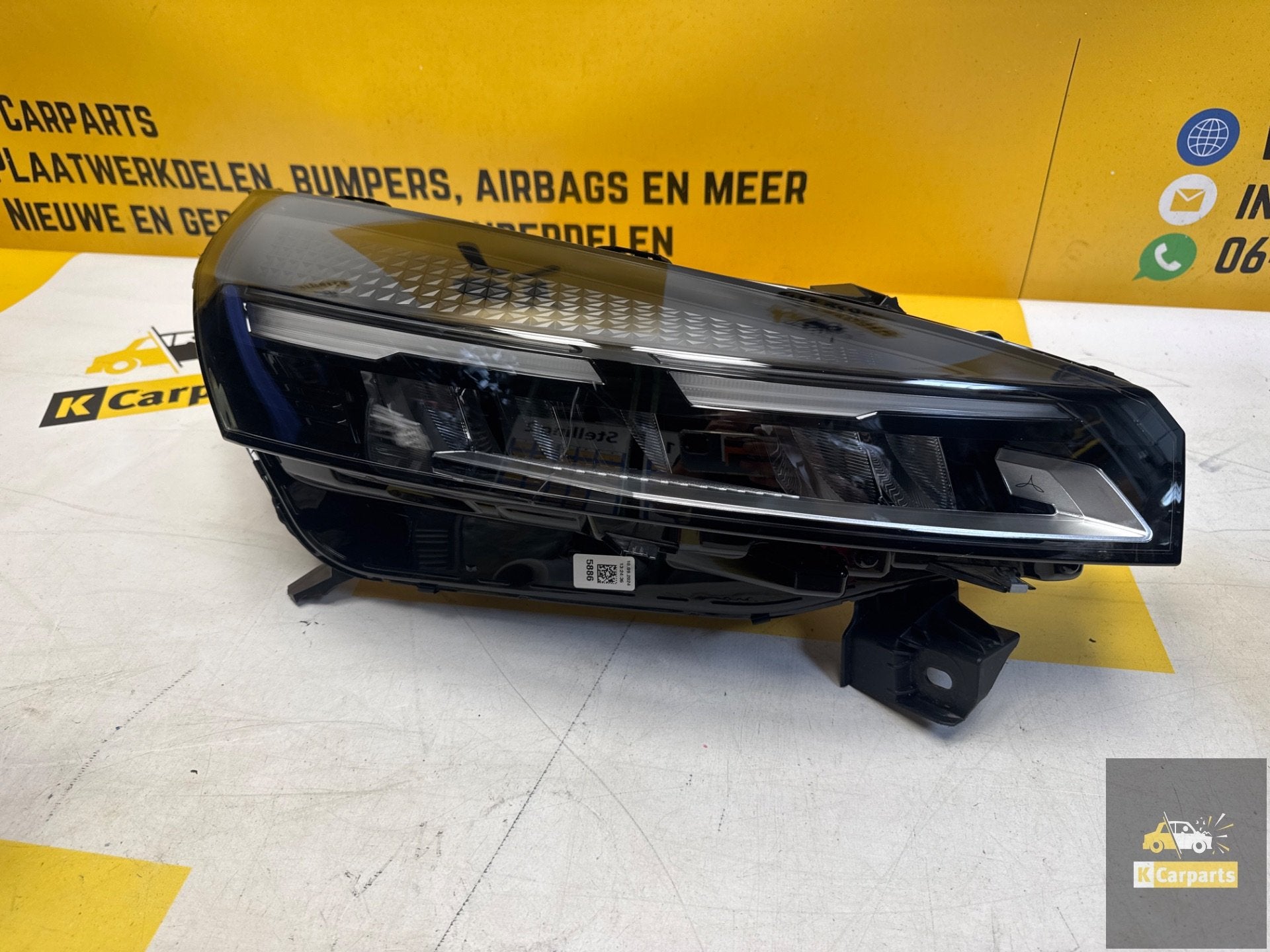 Phare LED droit d'origine Renault Clio 5 V 149R006600, Info@fabrikant.eu, Fabrikant BV, Utilisé, Renault