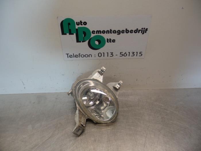 Mistlamp rechts-voor van een Peugeot 206, Gebruikt, -, -, Ophalen of Verzenden