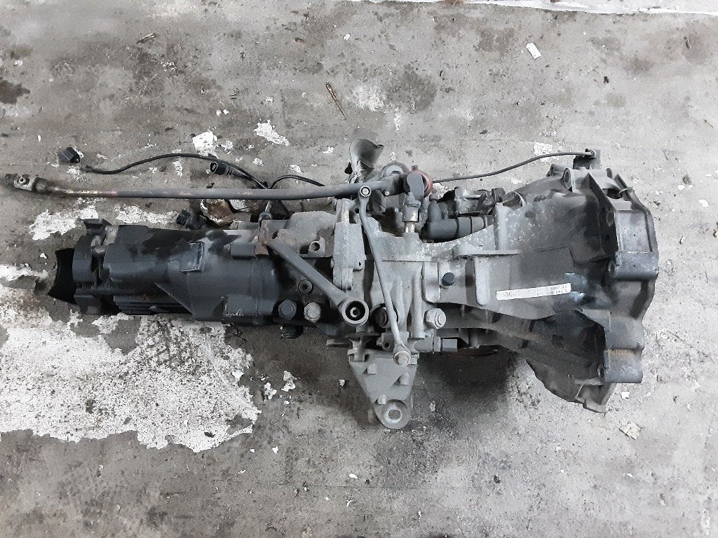 BOITE DE VITESSES MANUELLE Audi A6 Avant (C5) (01E300049E), Auto-Union-Straße  1,
85057  Ingolstadt, DE, Info@audi.de, Audi, Utilisé