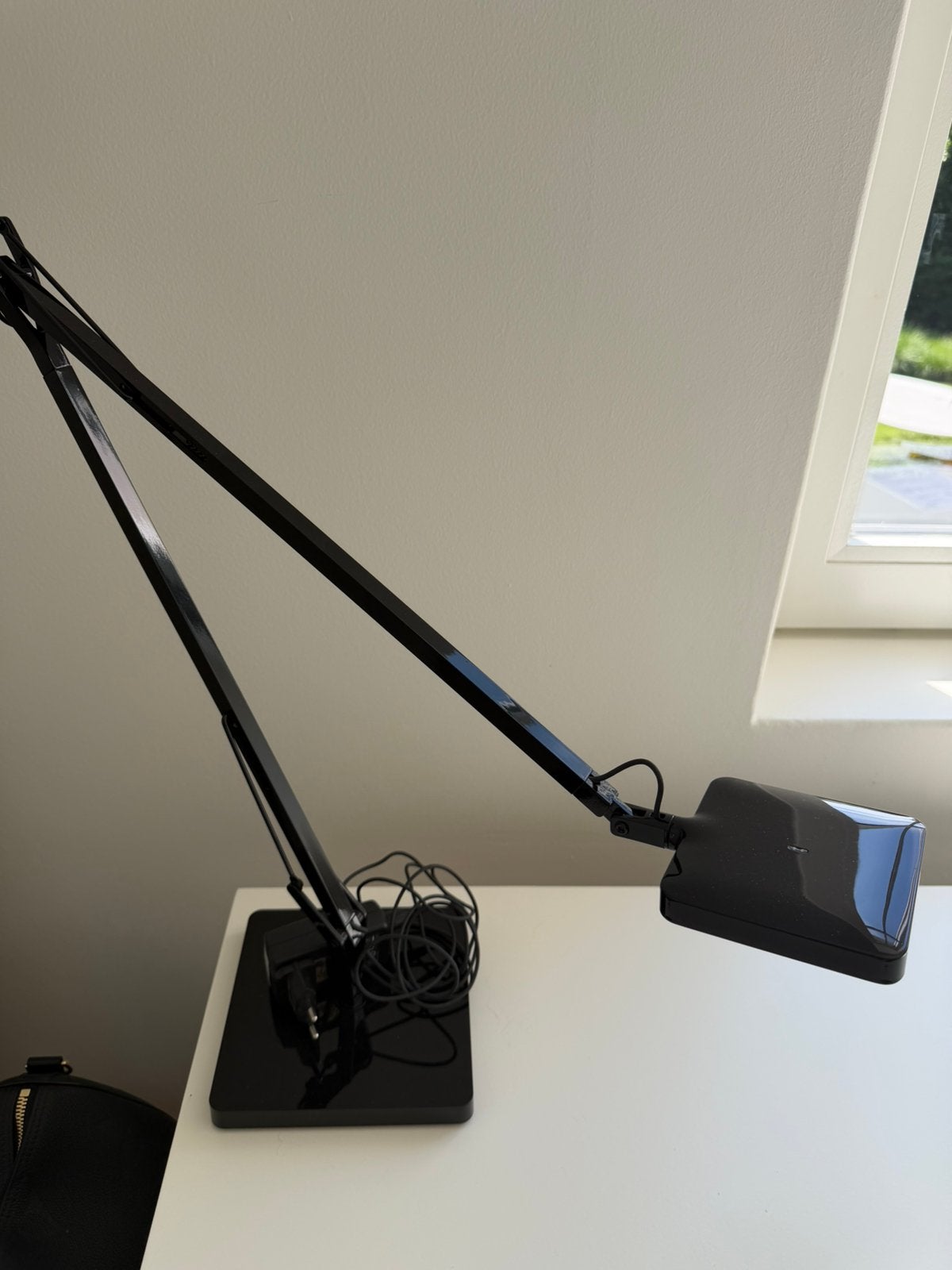 Lampe de bureau noire Flos, Enlèvement ou Envoi, Comme neuf, Lampe de bureau