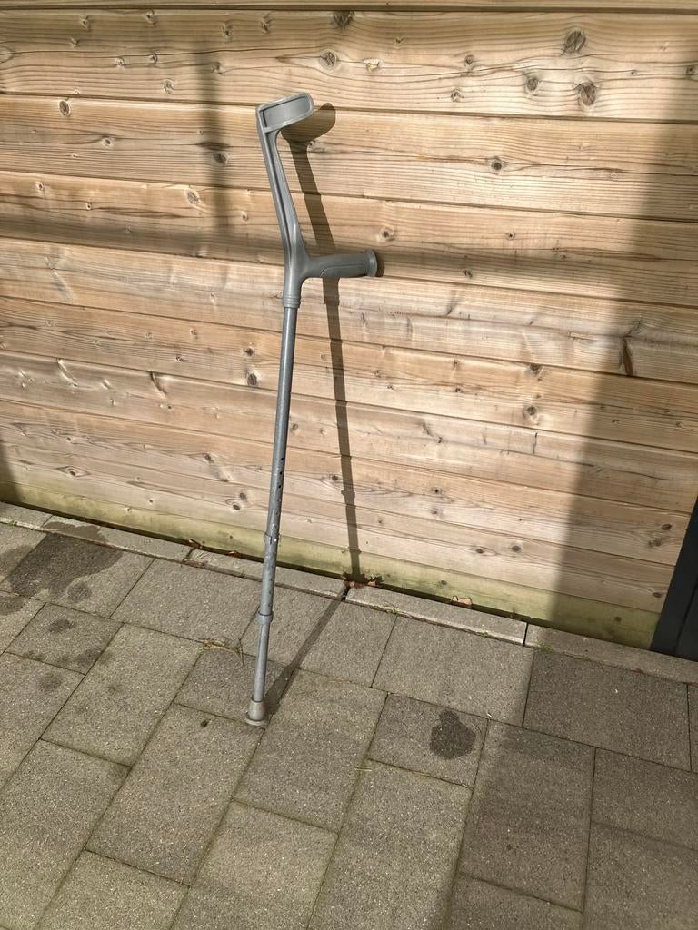 Kruk in hoogte verstelbaar, Diversen, Loopkrukken, Ophalen, In hoogte verstelbaar, Gebruikt