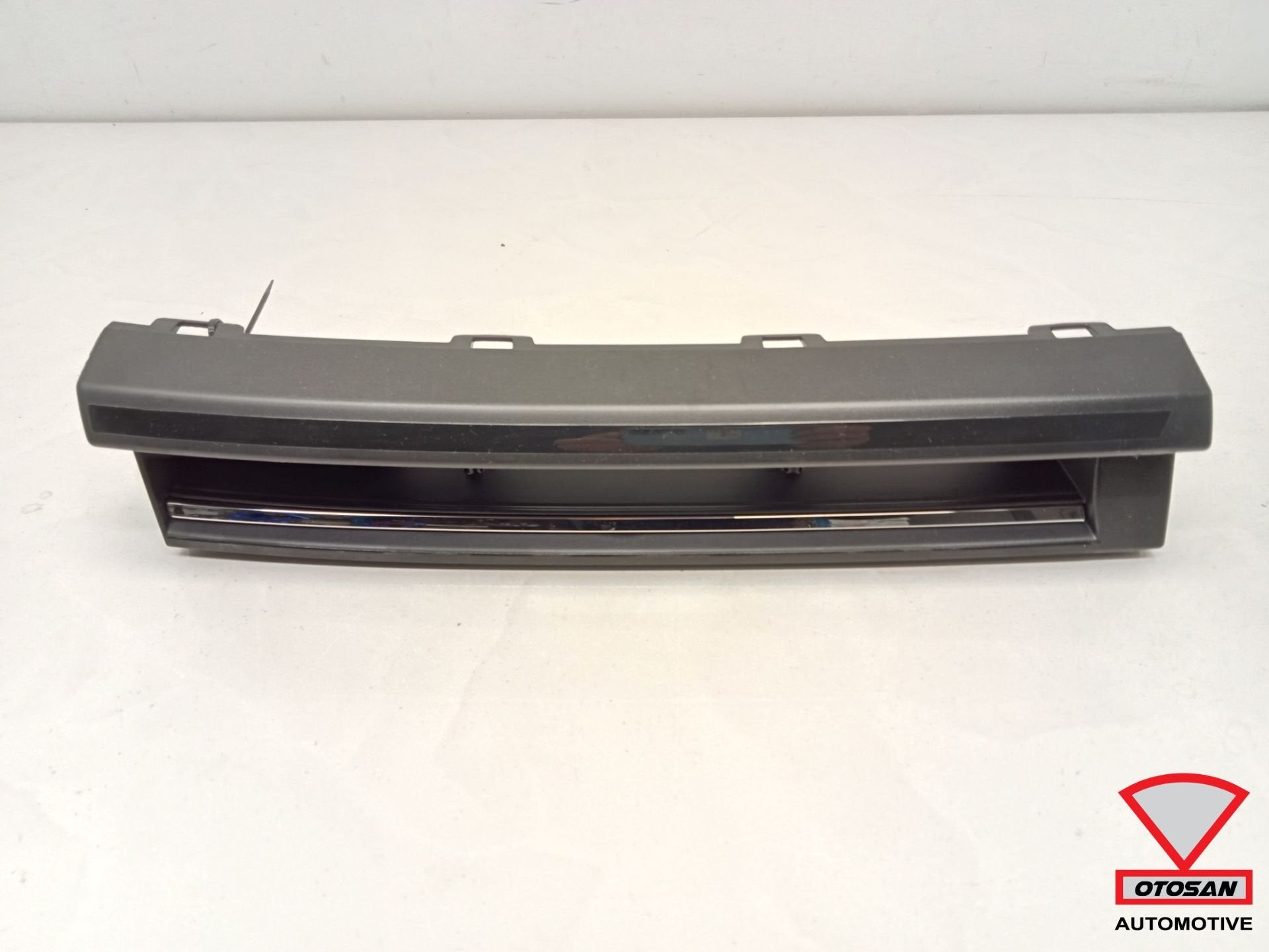Grille de pare-chocs avant droite pour VW Passat B9 ( partir, Volkswagen, Volkswagen AG, Vw@volkswagen.de, Utilisé
