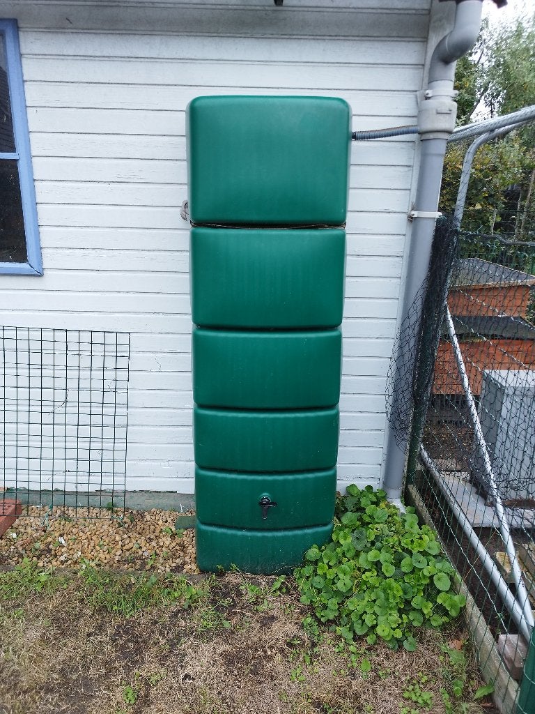 Stevige hoogwaardige regenton – 200 liter, Tuin en Terras, Ophalen, Kunststof, Gebruikt, Met kraantje