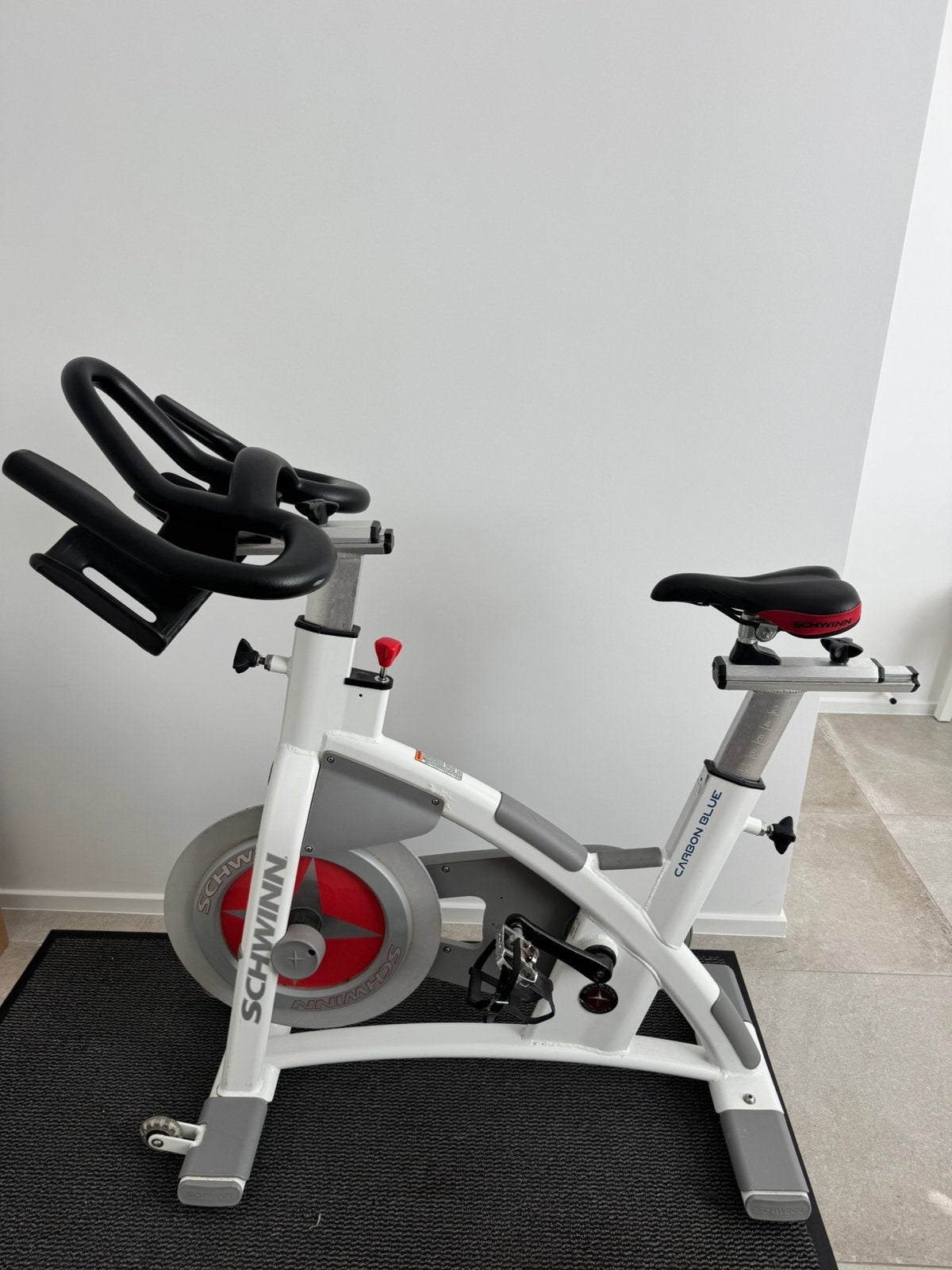 Schwinn spinningfiets carbon blue, Ophalen, Zo goed als nieuw, Spinningfiets