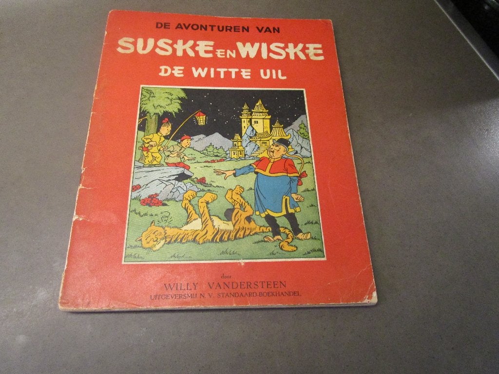 TOT ZONDAG: VOLTREFFER:  De witte uil - 1950 - 1e druk, Boeken, Gelezen, Willy vandersteen, Eén stripboek, Ophalen of Verzenden