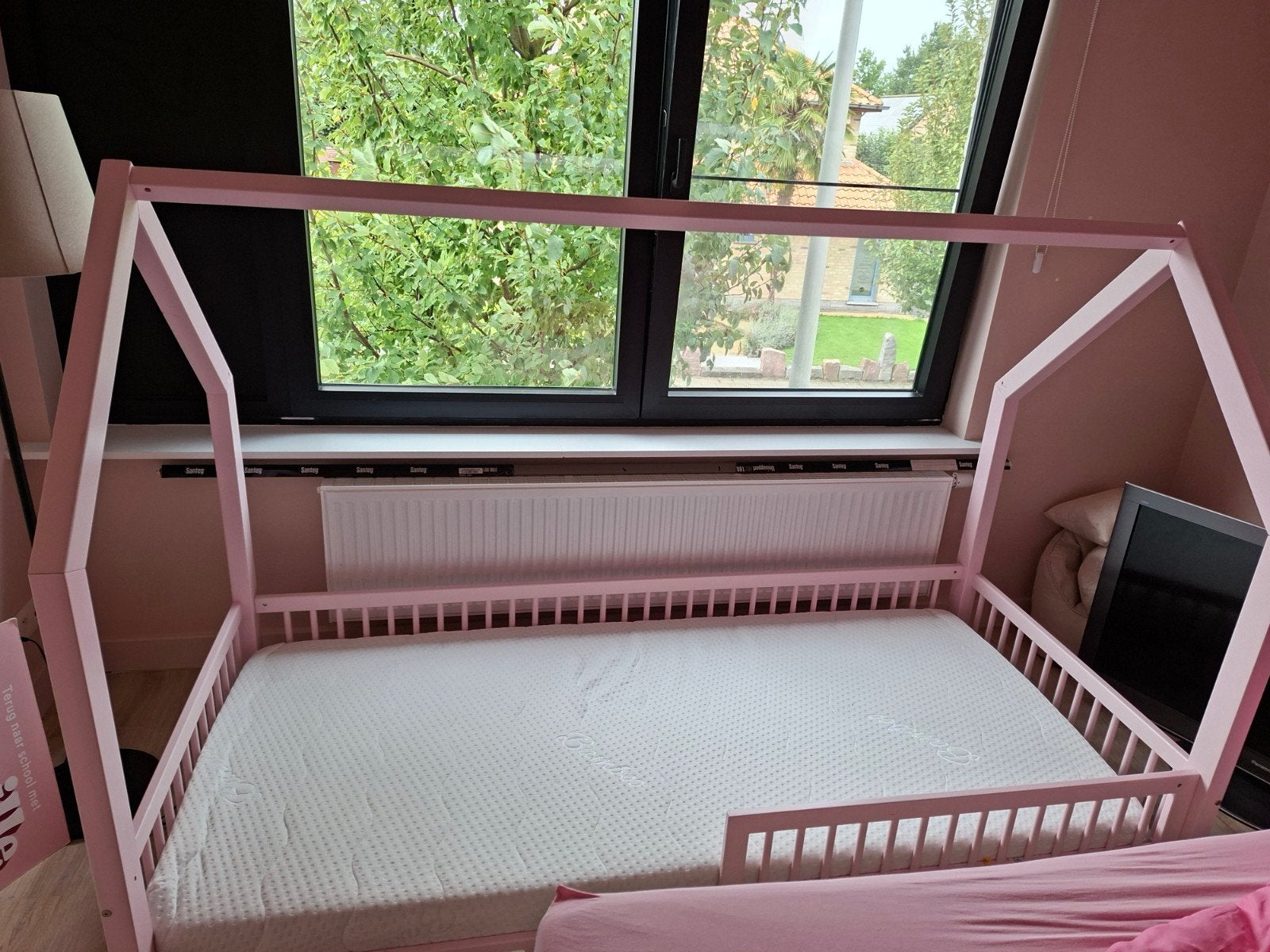 kinderbed met matras en lattenbodem 90x200, Ophalen, 180 cm of meer, 85 tot 100 cm, Lattenbodem