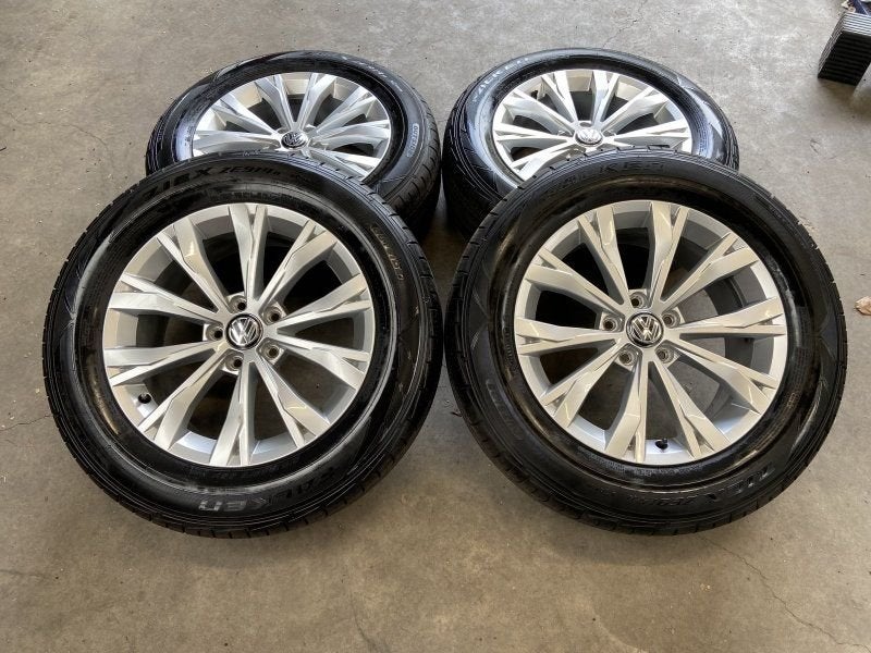 17 inch originele Montana velgen volkswagen Tiguan set 3, Pneus et Jantes, 215 mm, -, 17 pouces