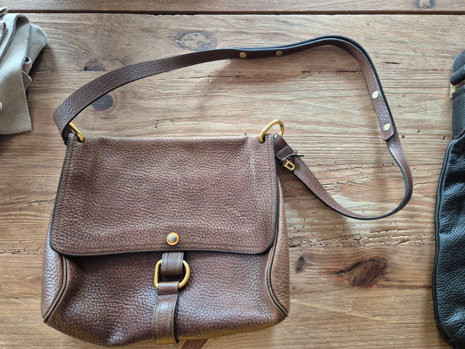 Fichu Crossbody Delvaux handtas., Overige merken, Gebruikt, Bruin, Ophalen of Verzenden