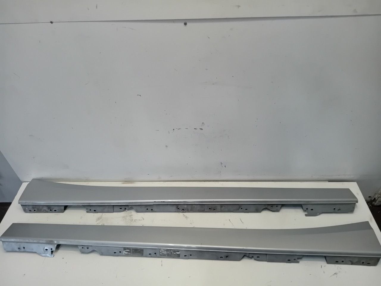 Sideskirt set BMW 1 serie, Auto-onderdelen, Onderdelen@venauto.nl, Van der Ven Autorecycling B.V., Gebruikt, Ettenseweg 76, 4706 PB Roosendaal, The Netherlands