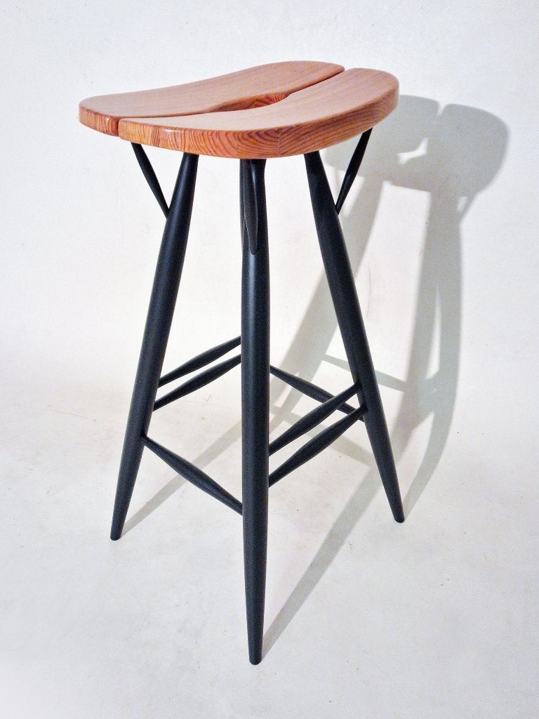 Tabouret Artek Ilmari Tapiovaara, Maison & Meubles, Tabourets de bar, 1 tabouret, Enlèvement ou Envoi, Utilisé, Bois